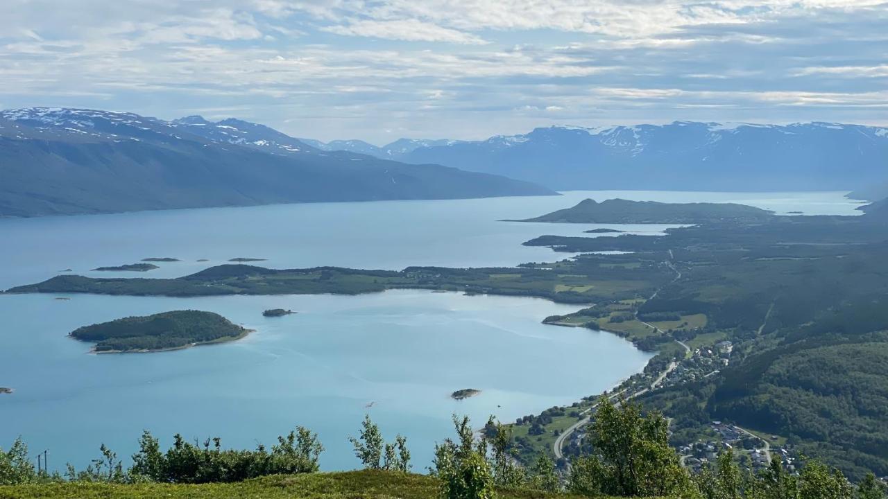 Lyngen, Mackay Appartment, Lyngen Lyngseidet Dış mekan fotoğraf