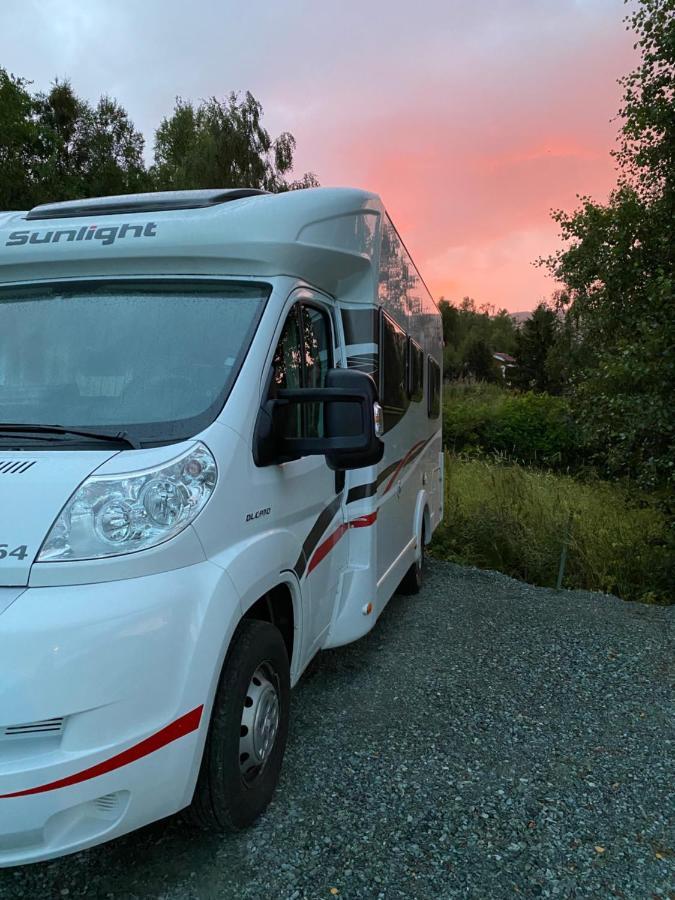 Lyngen, Mackay Appartment, Lyngen Lyngseidet Dış mekan fotoğraf