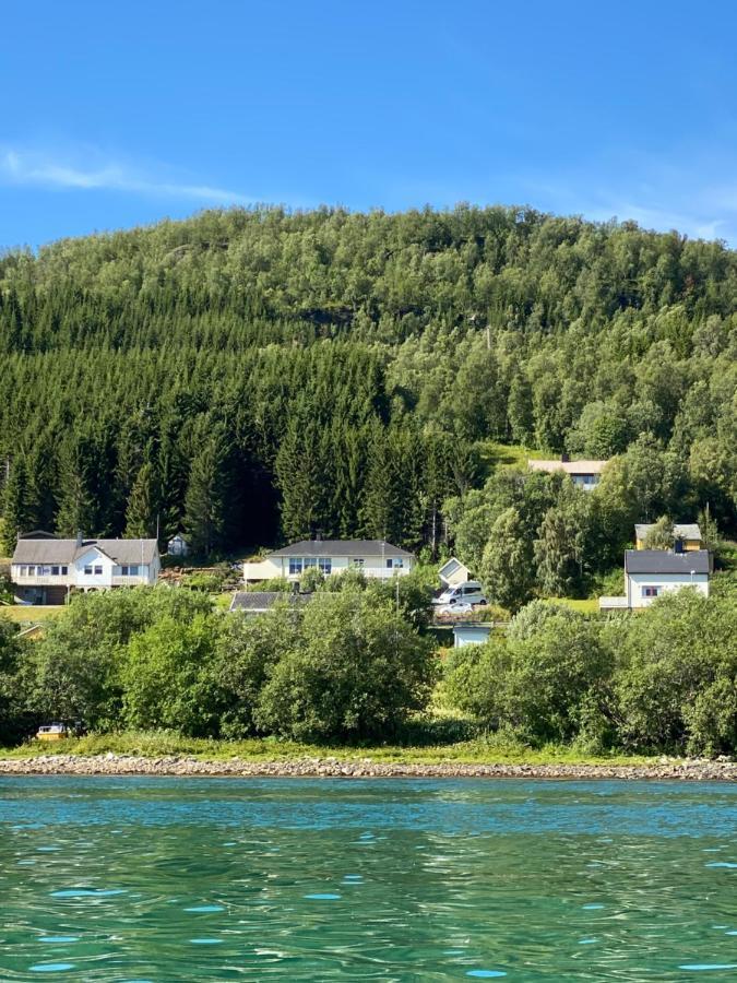 Lyngen, Mackay Appartment, Lyngen Lyngseidet Dış mekan fotoğraf