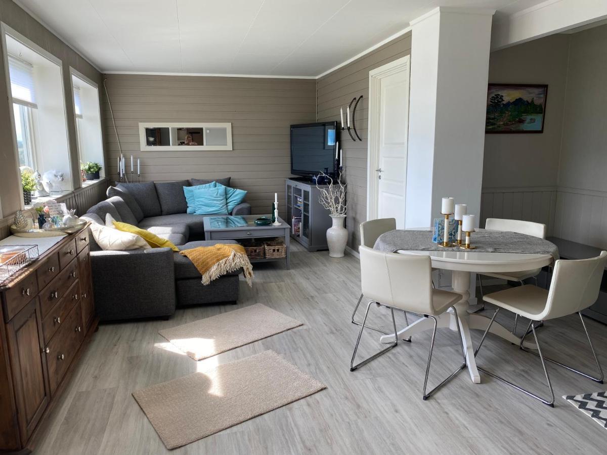 Lyngen, Mackay Appartment, Lyngen Lyngseidet Dış mekan fotoğraf
